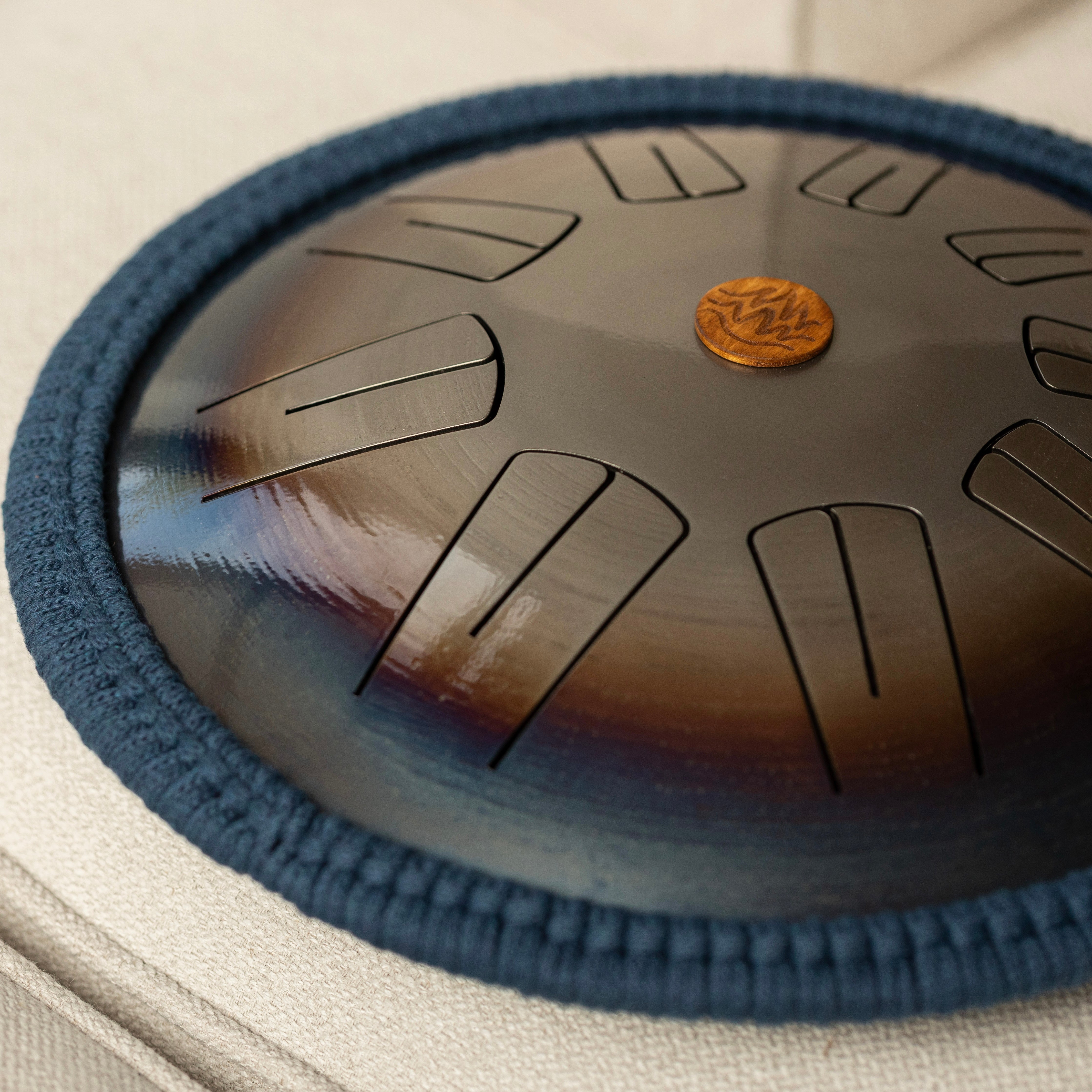 TONGUE DRUM 12" (30cm) - SPARK 9: Rainbow Glow