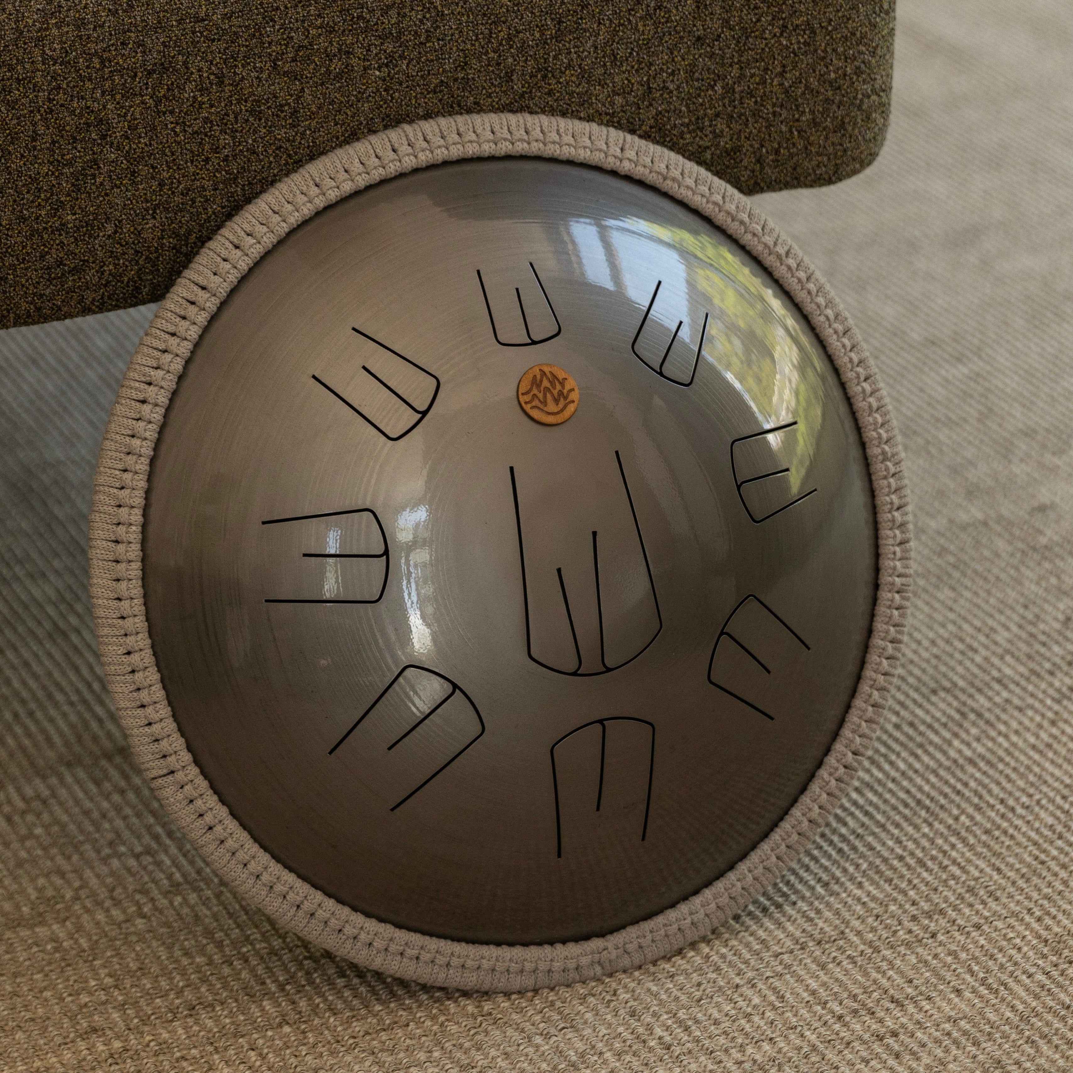 TONGUE DRUM 16" (40cm) - EMBER 9: Silver Flame